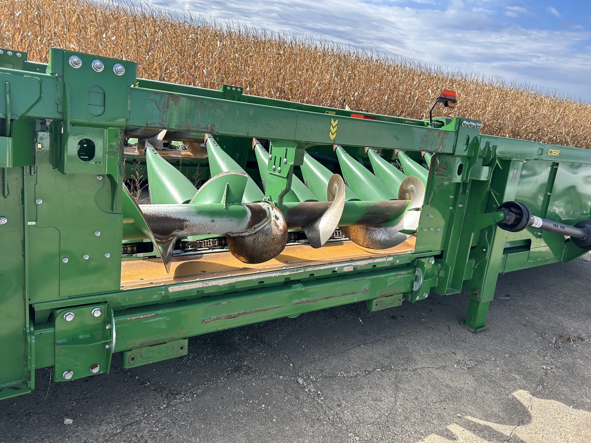 2022 John Deere C18R Corn Head