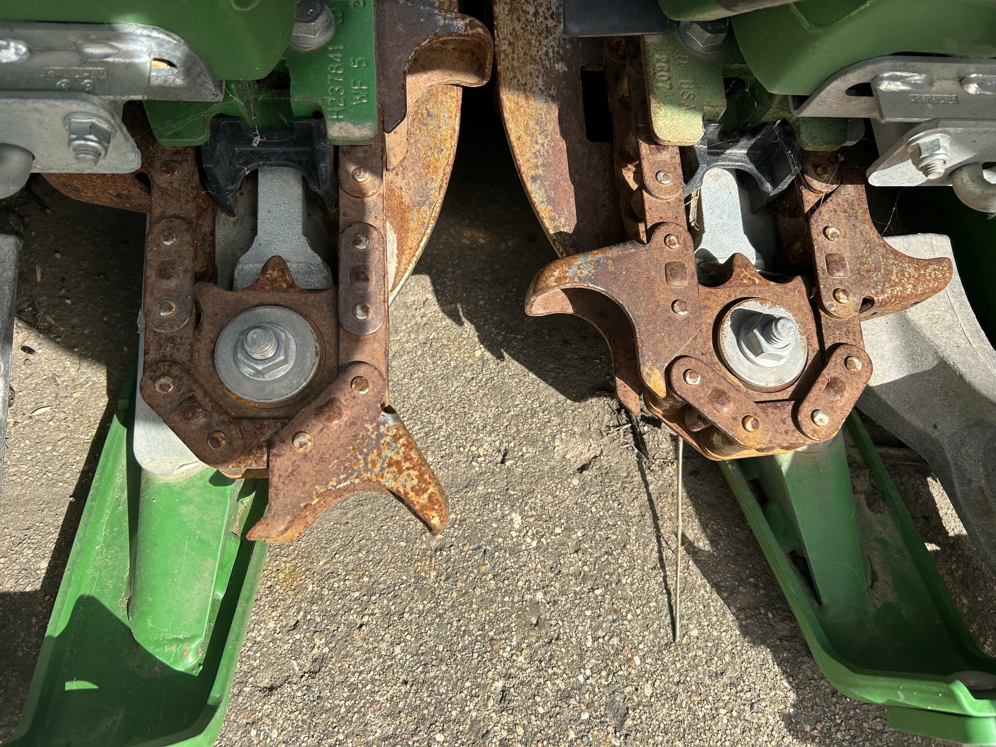 2022 John Deere C18R Corn Head