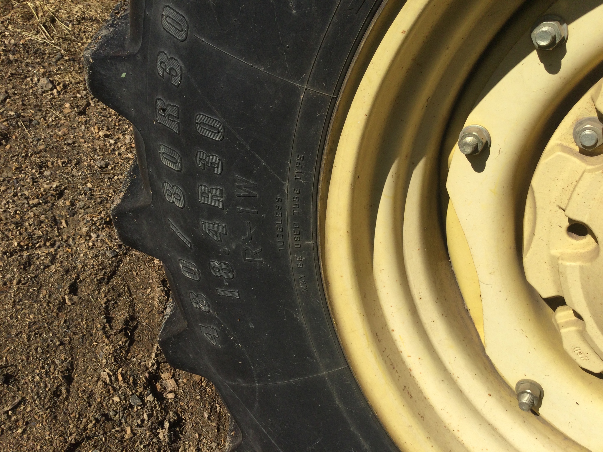 2004 John Deere 5420 Tractor