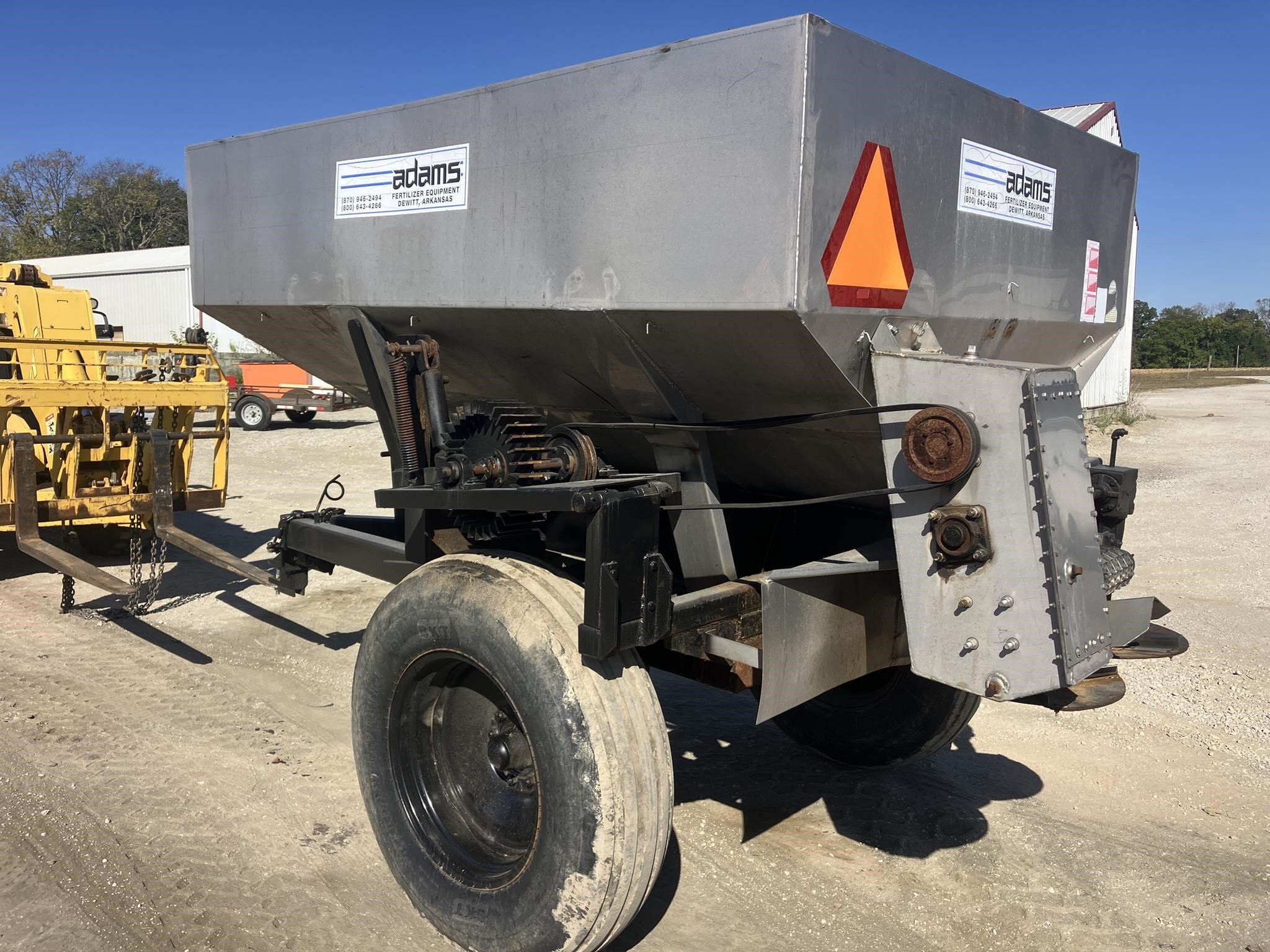 Adams Fertilizer Equipment 5T Pull-Type Fertilizer Spreader - $6,500 ...
