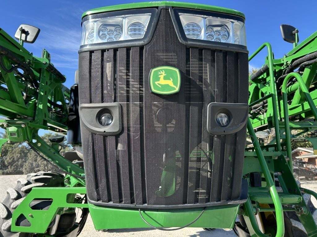 2020 John Deere R4044 Self-Propelled Sprayer