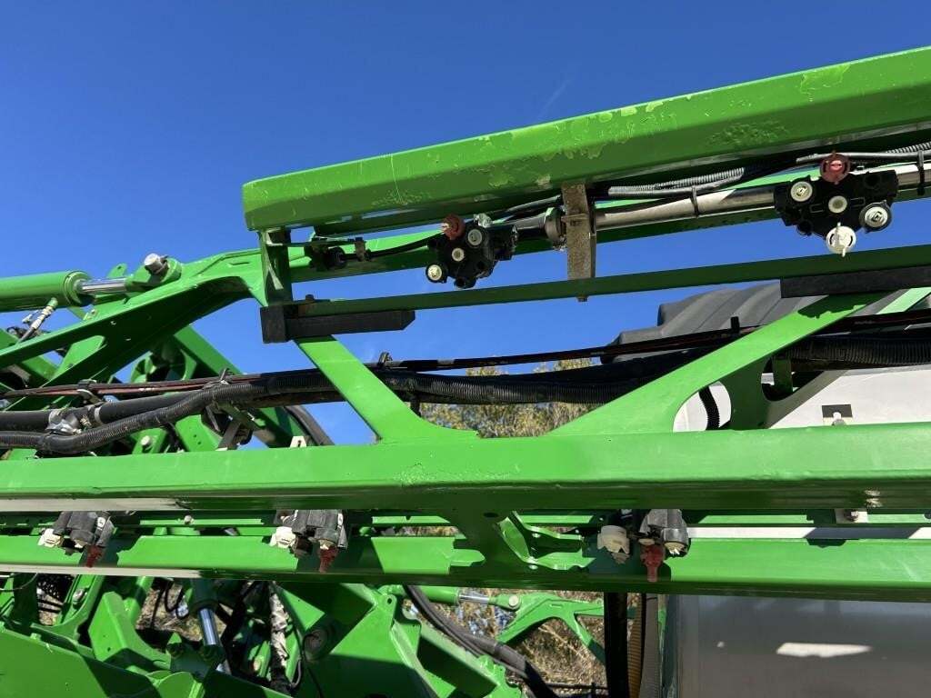 2020 John Deere R4044 Self-Propelled Sprayer