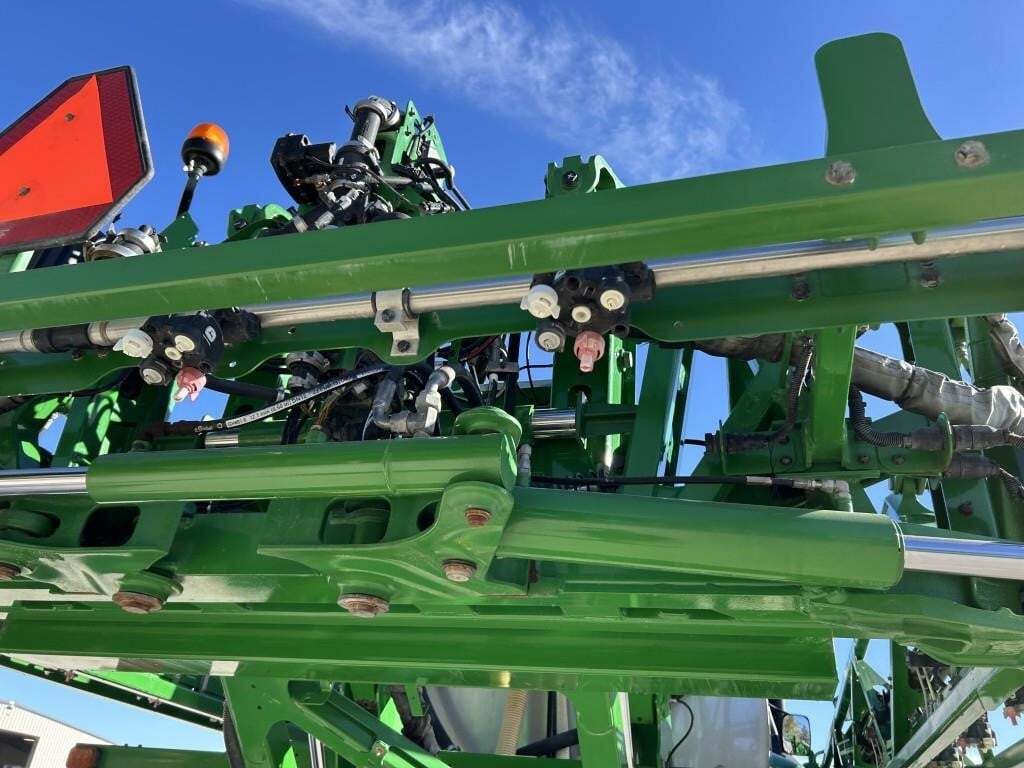 2020 John Deere R4044 Self-Propelled Sprayer