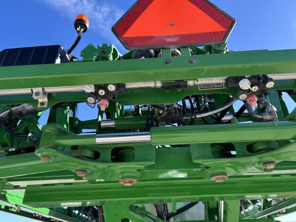 2020 John Deere R4044 Self-Propelled Sprayer