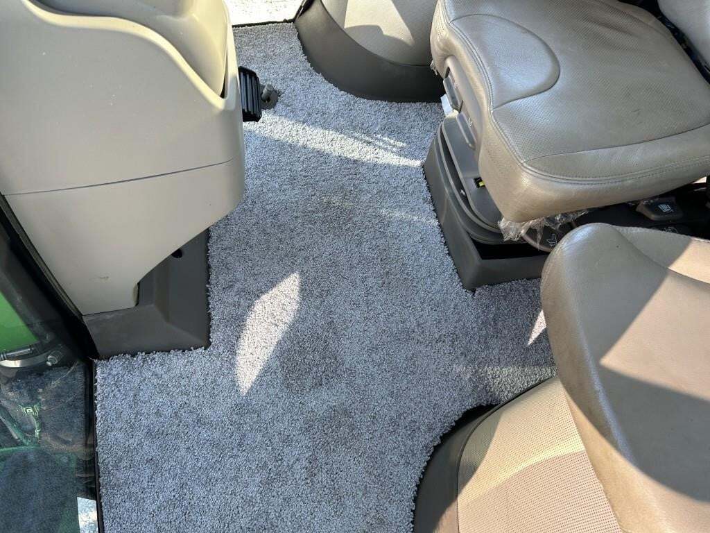 2020 John Deere R4044 Self-Propelled Sprayer