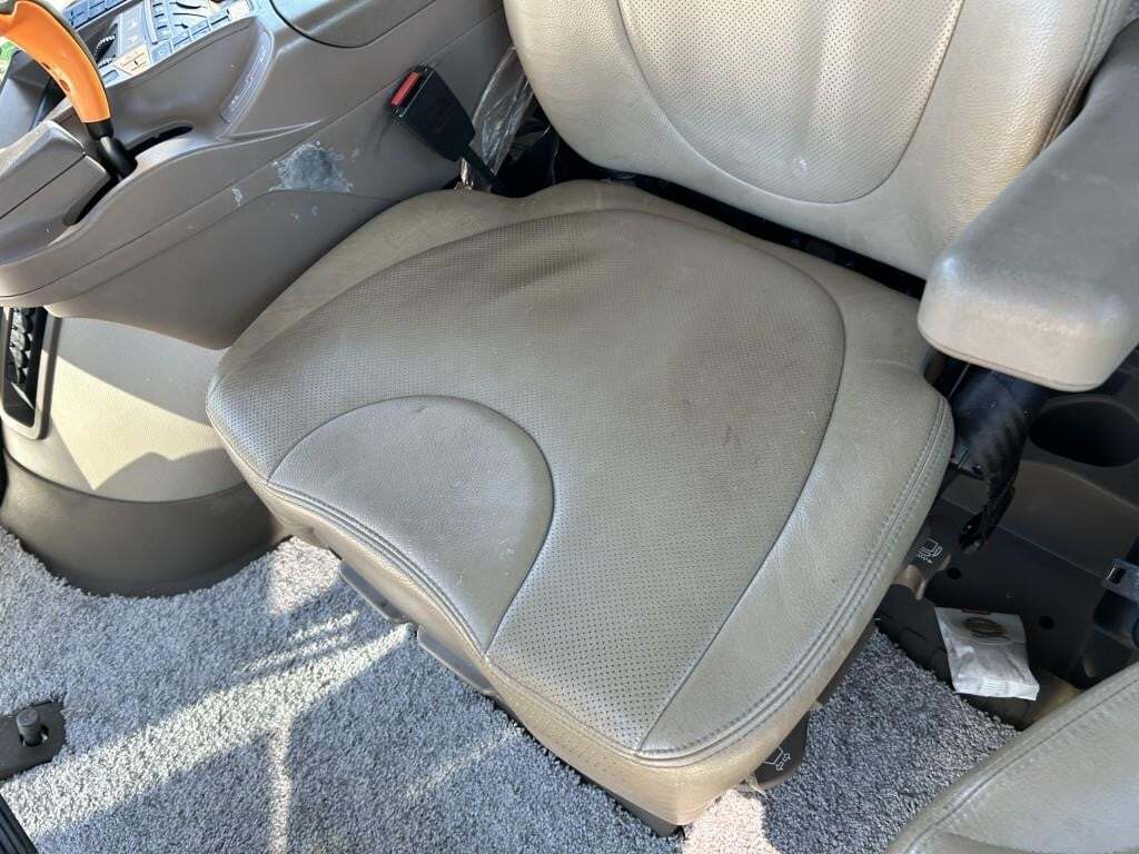 2020 John Deere R4044 Self-Propelled Sprayer