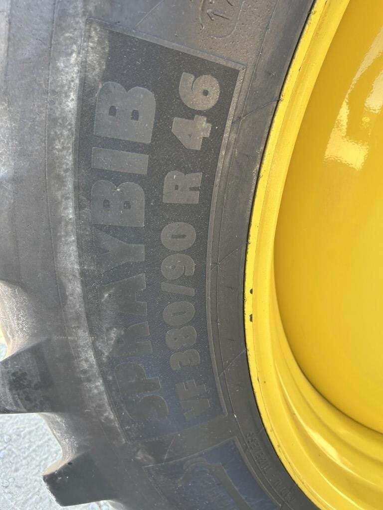 2020 John Deere R4044 Self-Propelled Sprayer