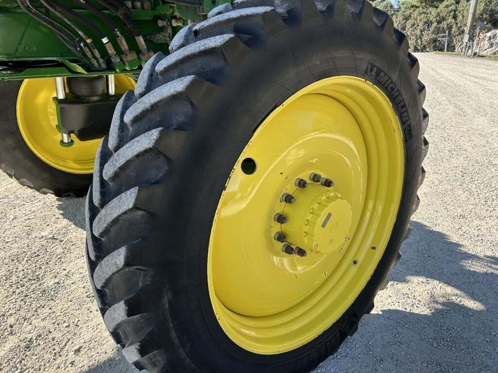 2020 John Deere R4044 Self-Propelled Sprayer