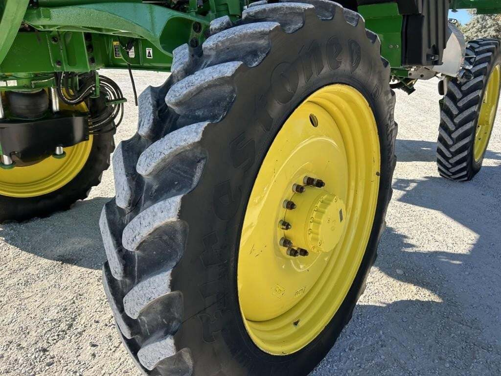 2020 John Deere R4044 Self-Propelled Sprayer
