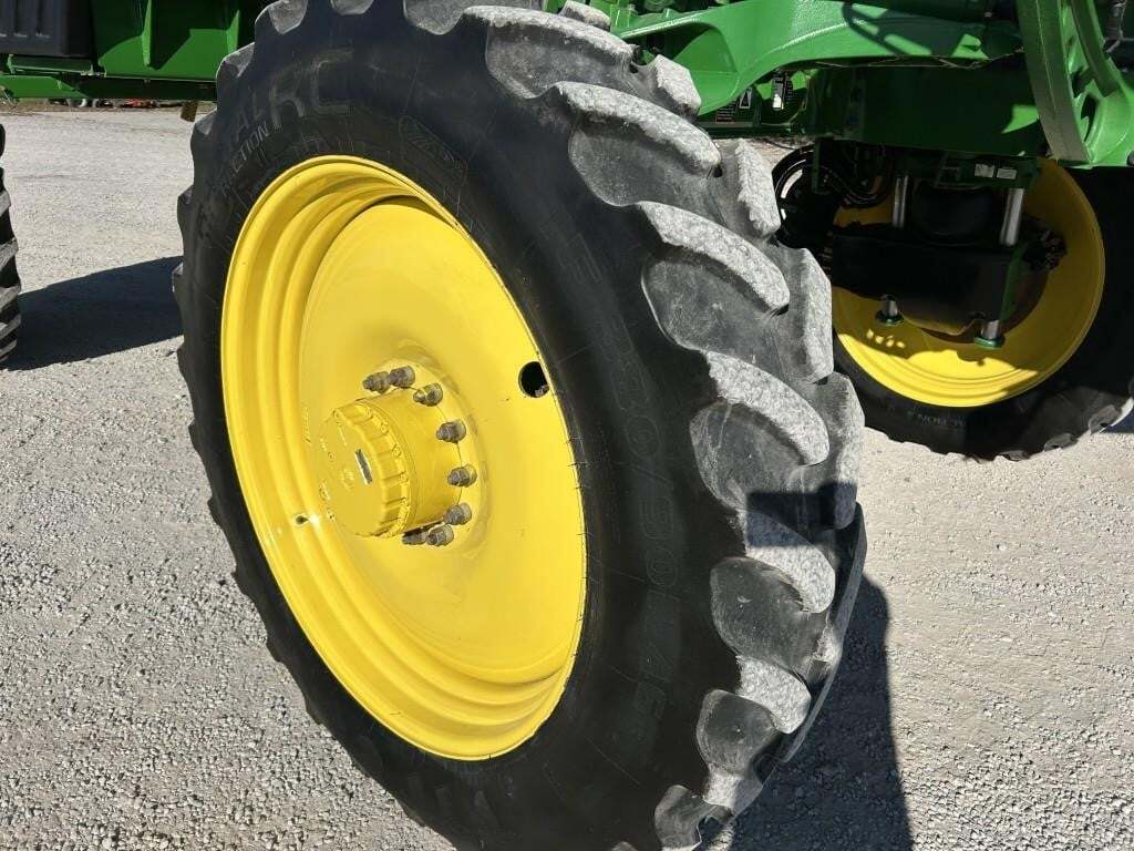 2020 John Deere R4044 Self-Propelled Sprayer