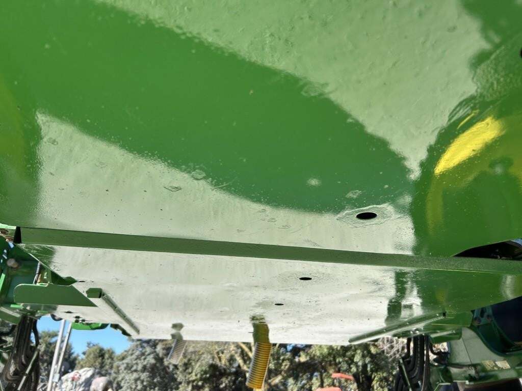 2020 John Deere R4044 Self-Propelled Sprayer