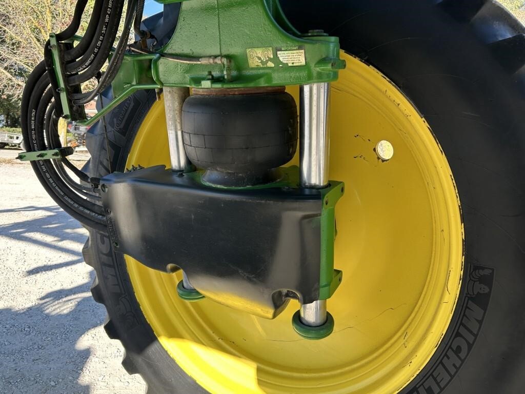 2020 John Deere R4044 Self-Propelled Sprayer