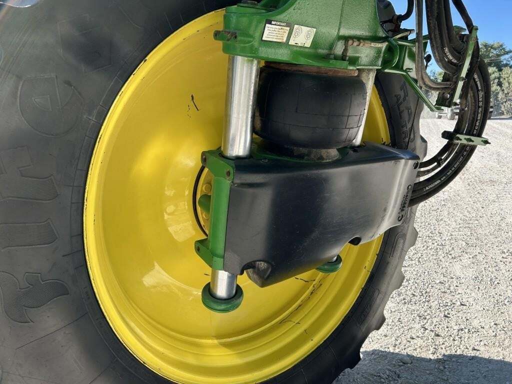2020 John Deere R4044 Self-Propelled Sprayer