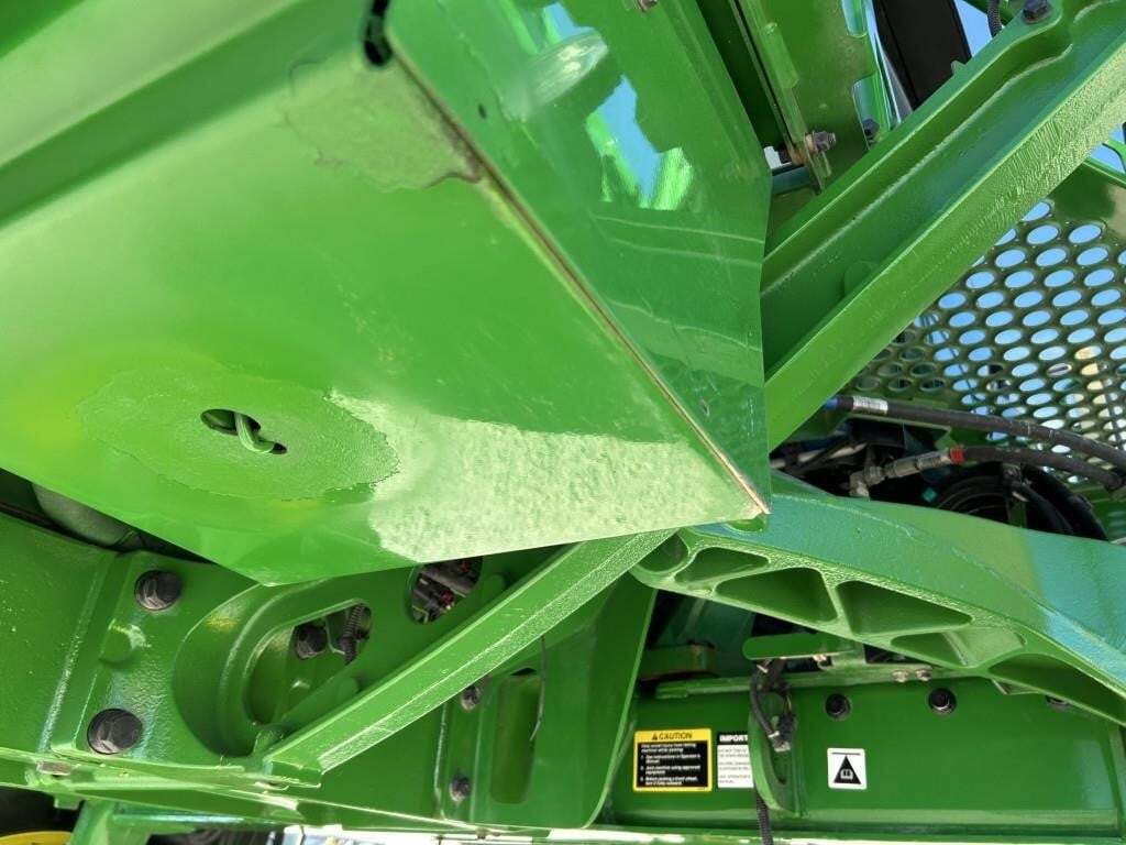 2020 John Deere R4044 Self-Propelled Sprayer