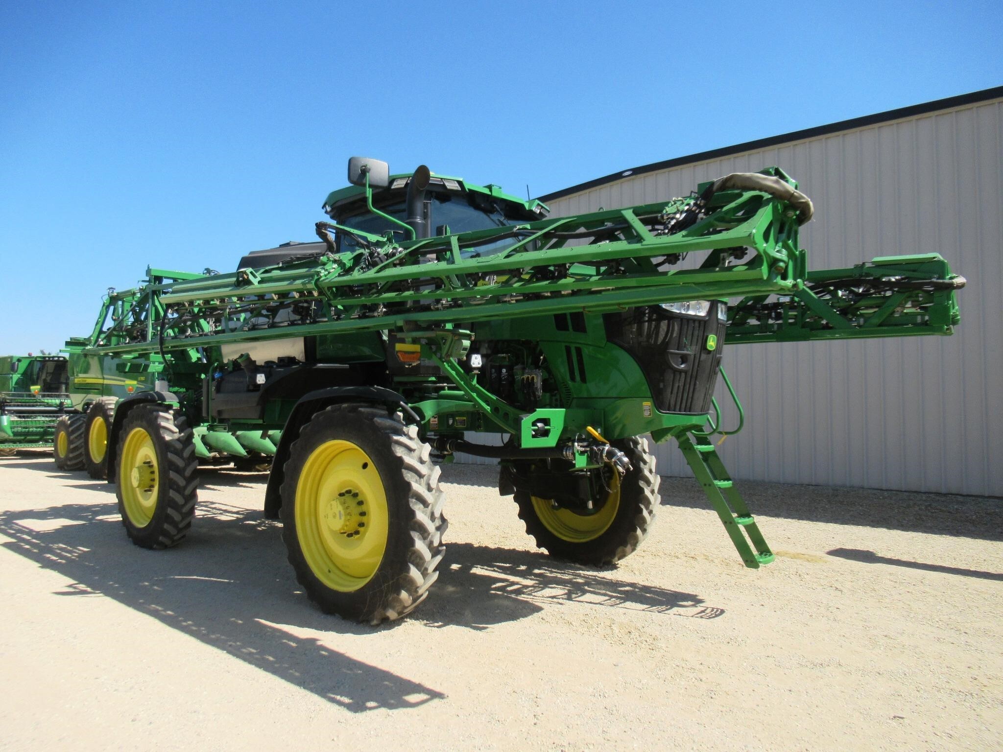 2024 John Deere 412R Self-Propelled Sprayer - $389,800 | Machinery Pete