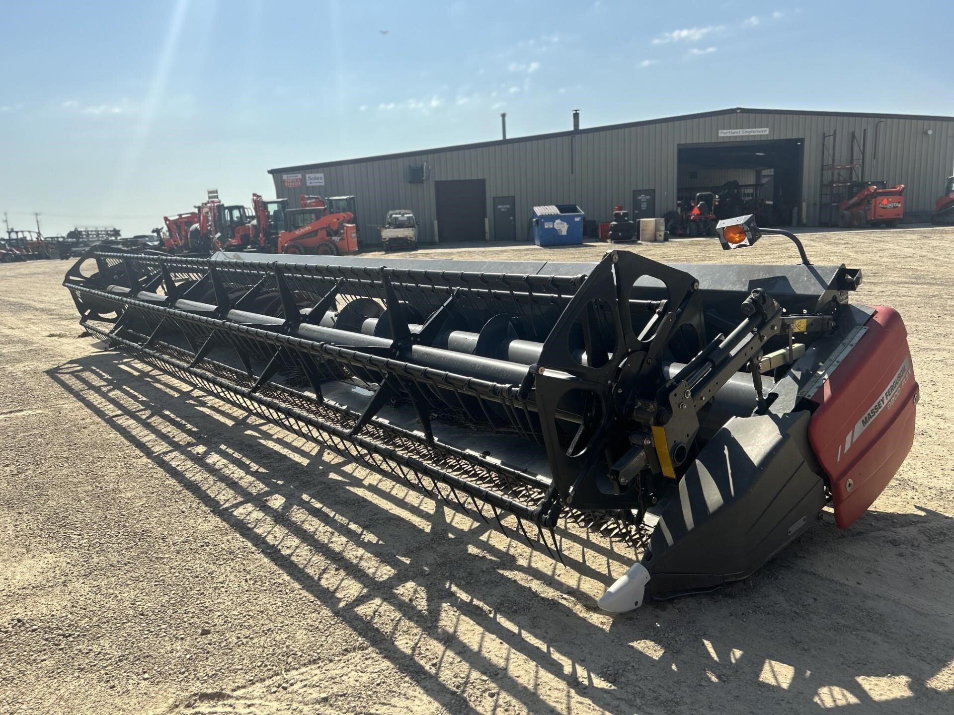 2012 Massey Ferguson 8200 Platform