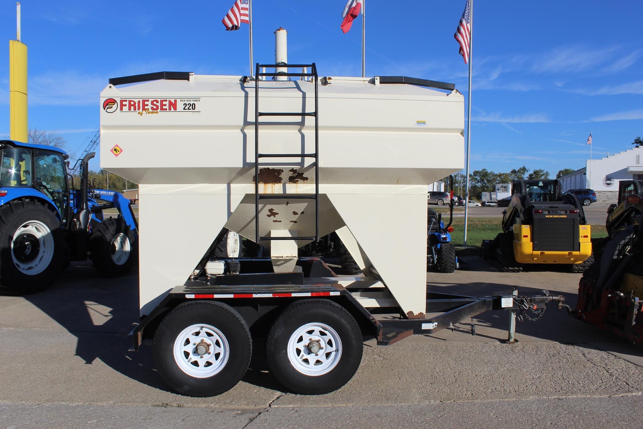 2001 Friesen 220 Seed Tender