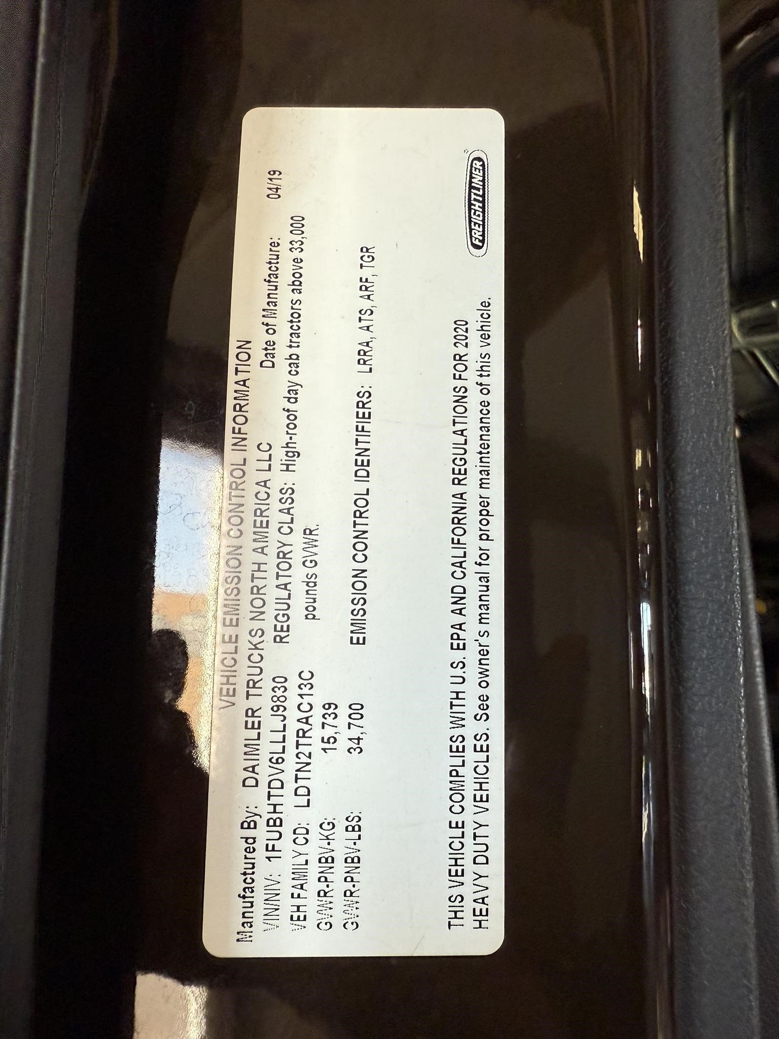 2020 Freightliner CASCADIA 116 Semi Trucks/Trailer