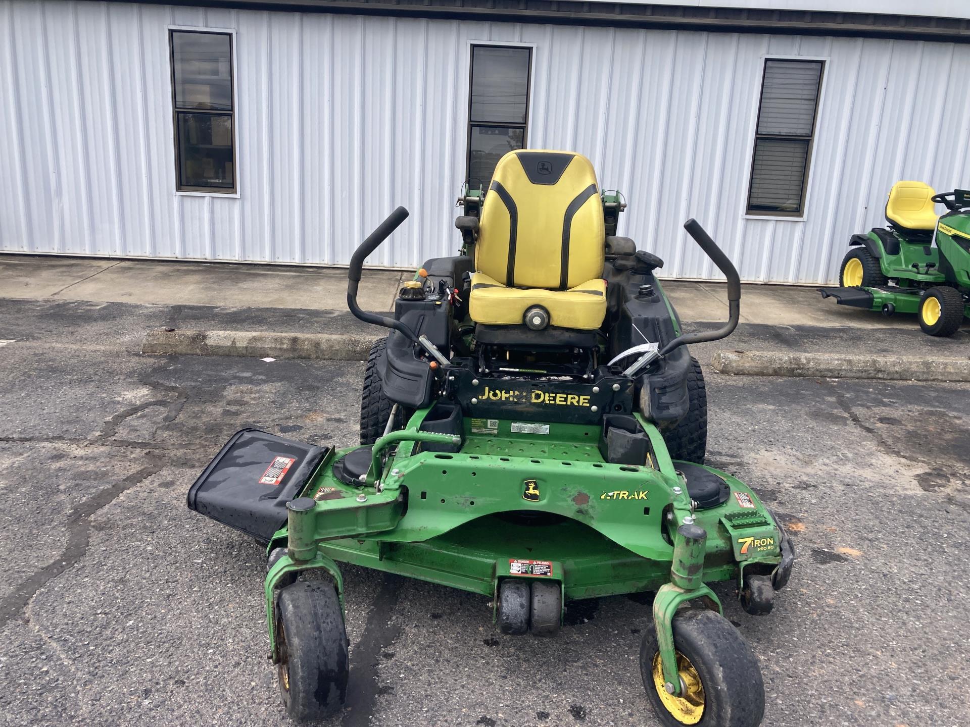 2023 John Deere Z930M Lawn Mower