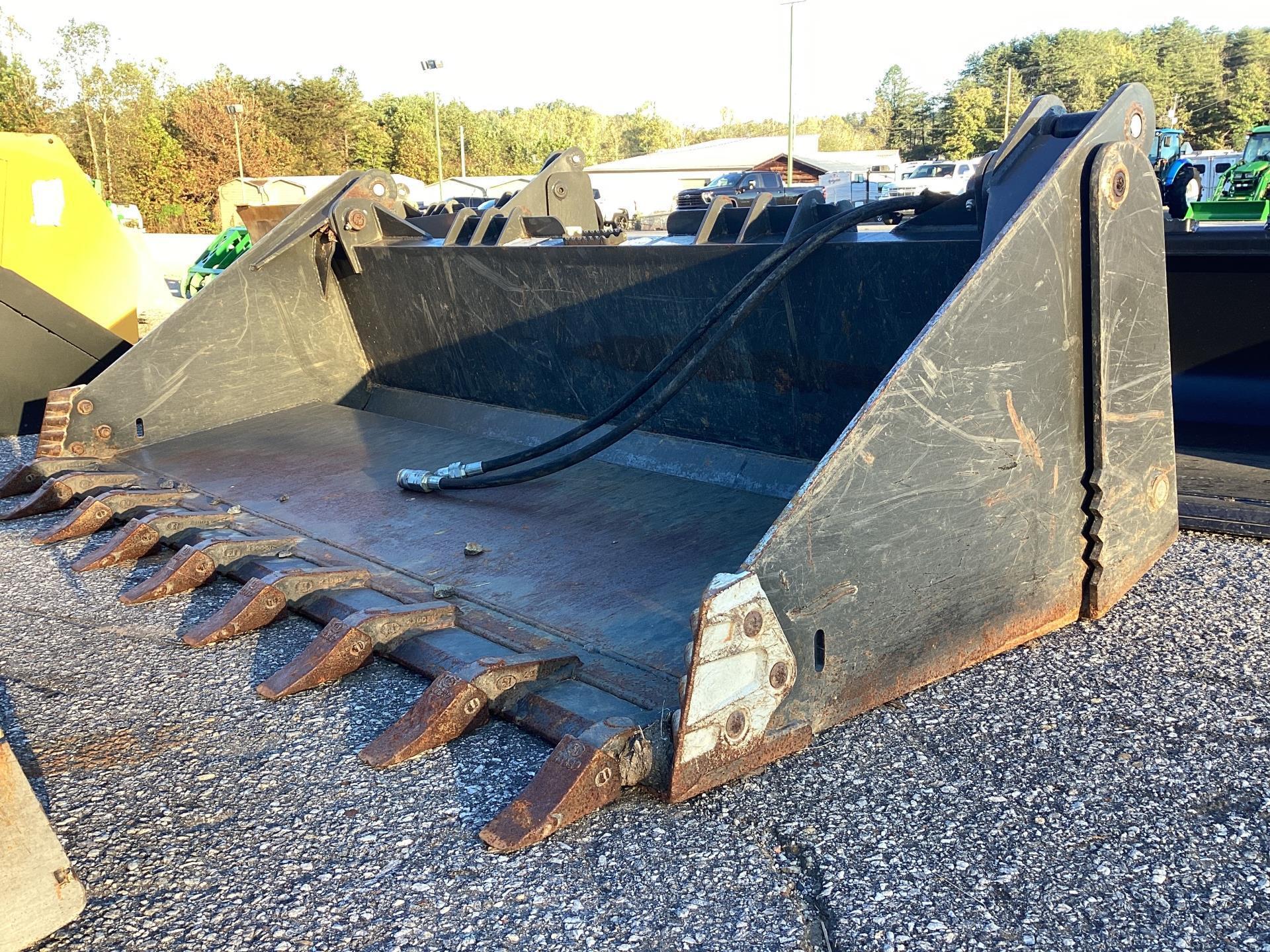 2023 CID 84" Loader and Skid Steer Attachment