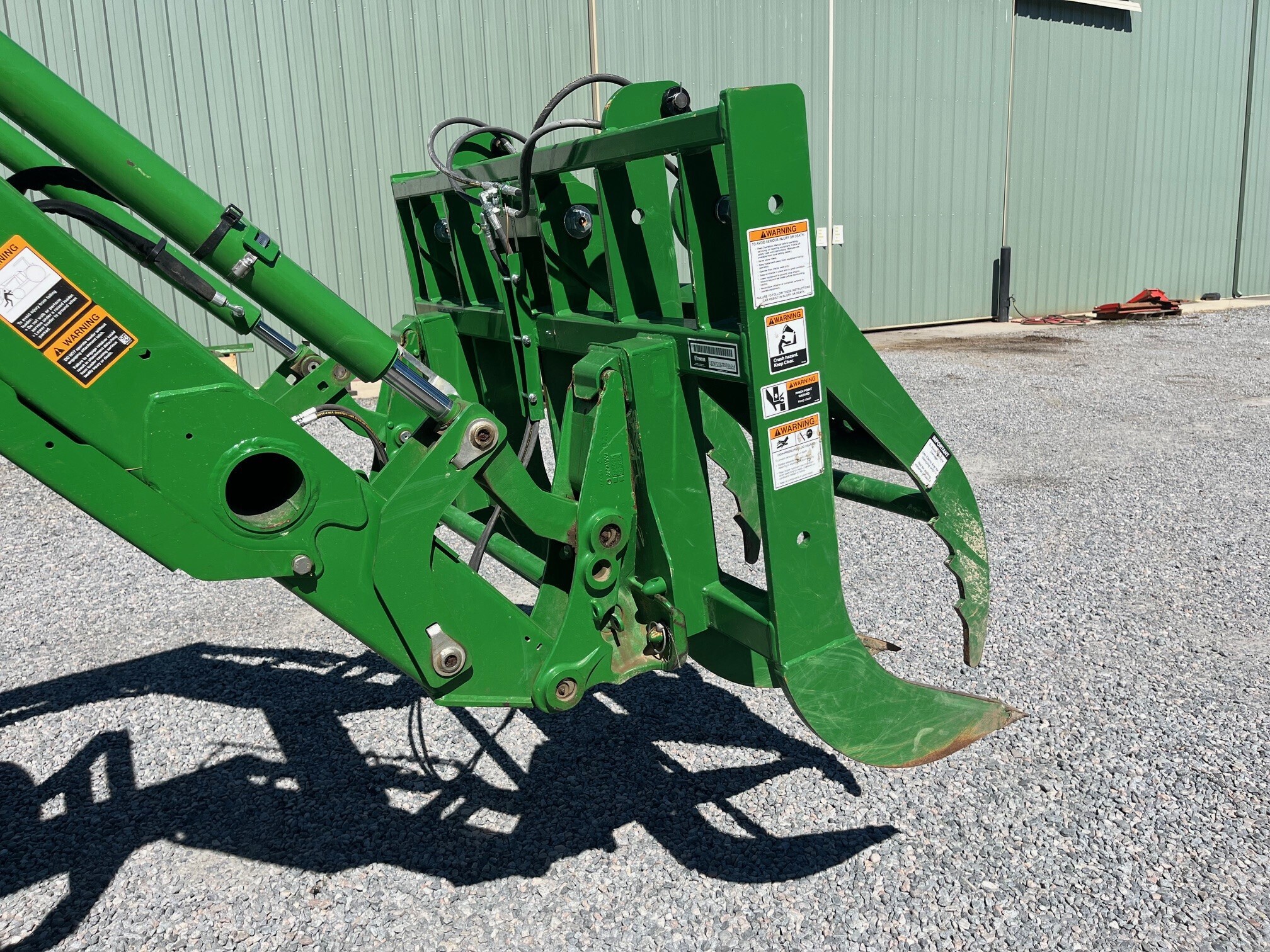 2024 Frontier Grapple Loader and Skid Steer Attachment