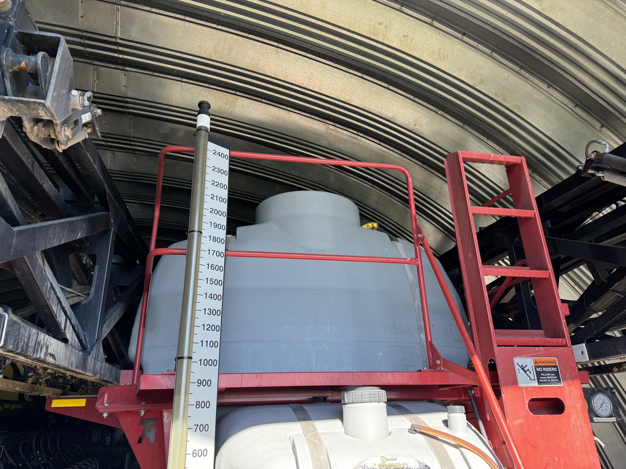 2009 Top Air TA2400 Pull-Type Sprayer