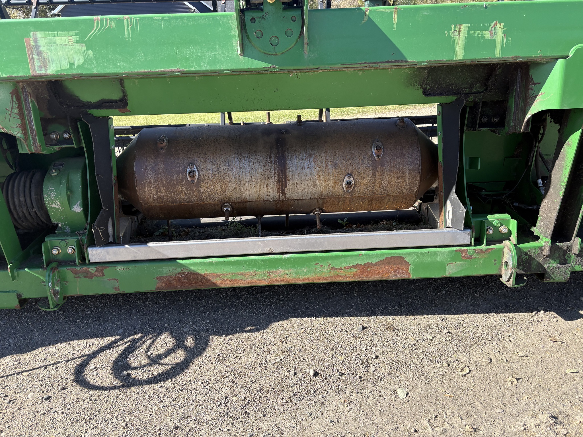 2013 John Deere 640FD Platform