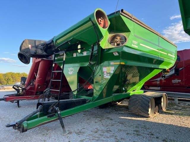  J&M 1151-22S Grain Cart