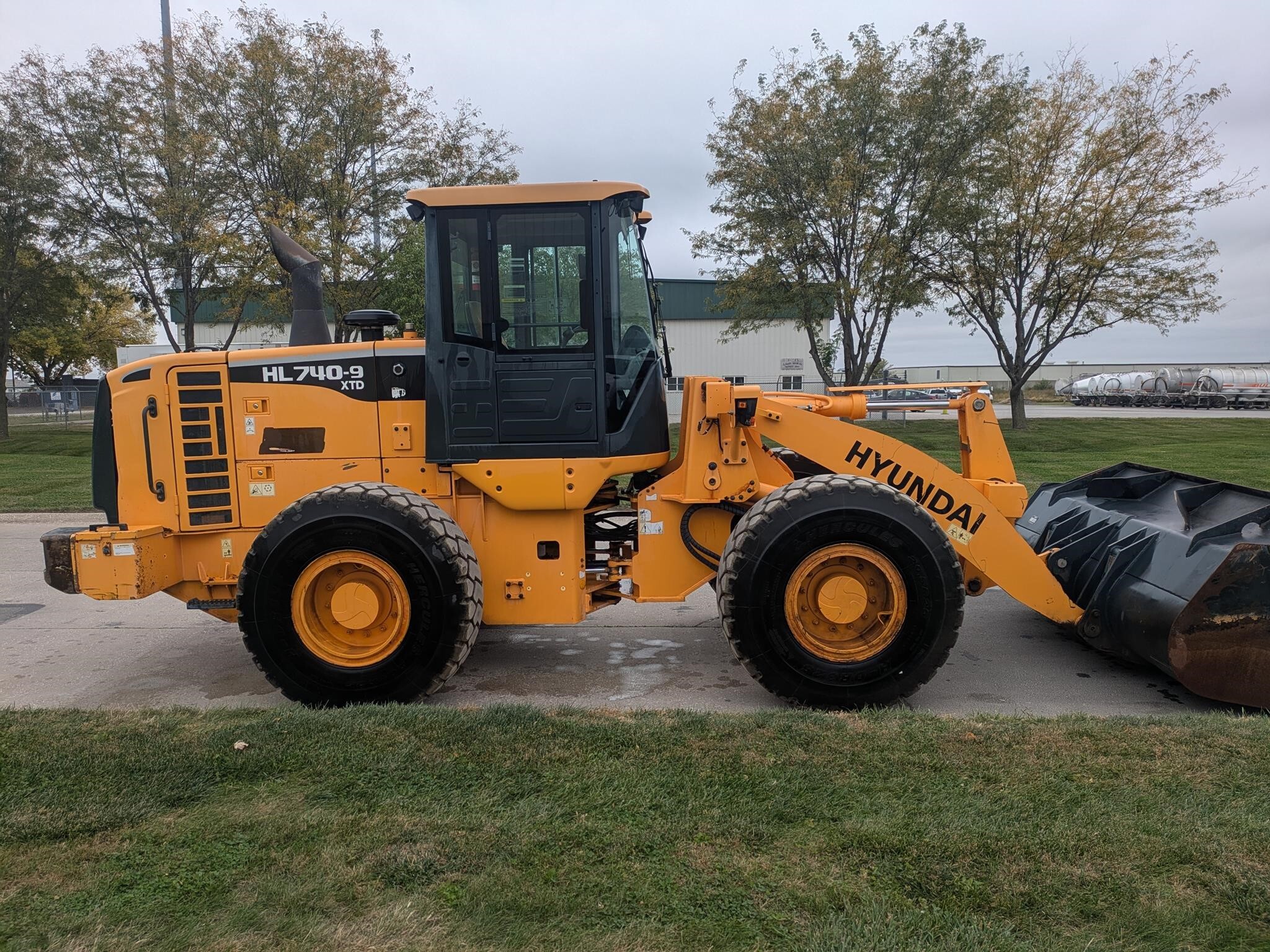 2013 Hyundai HL740XTD-9 Wheel Loader