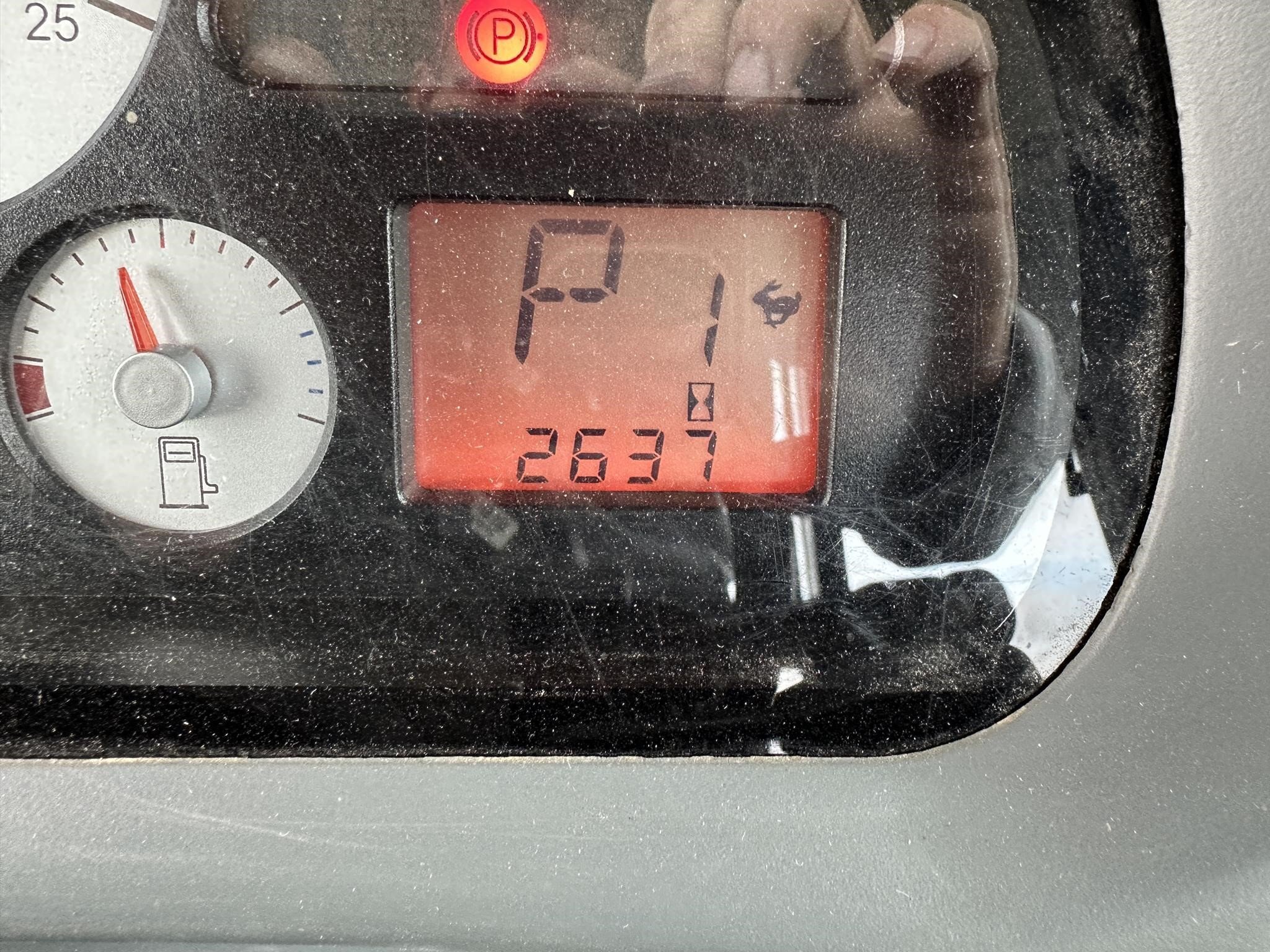 2010 Challenger MT585B Tractor