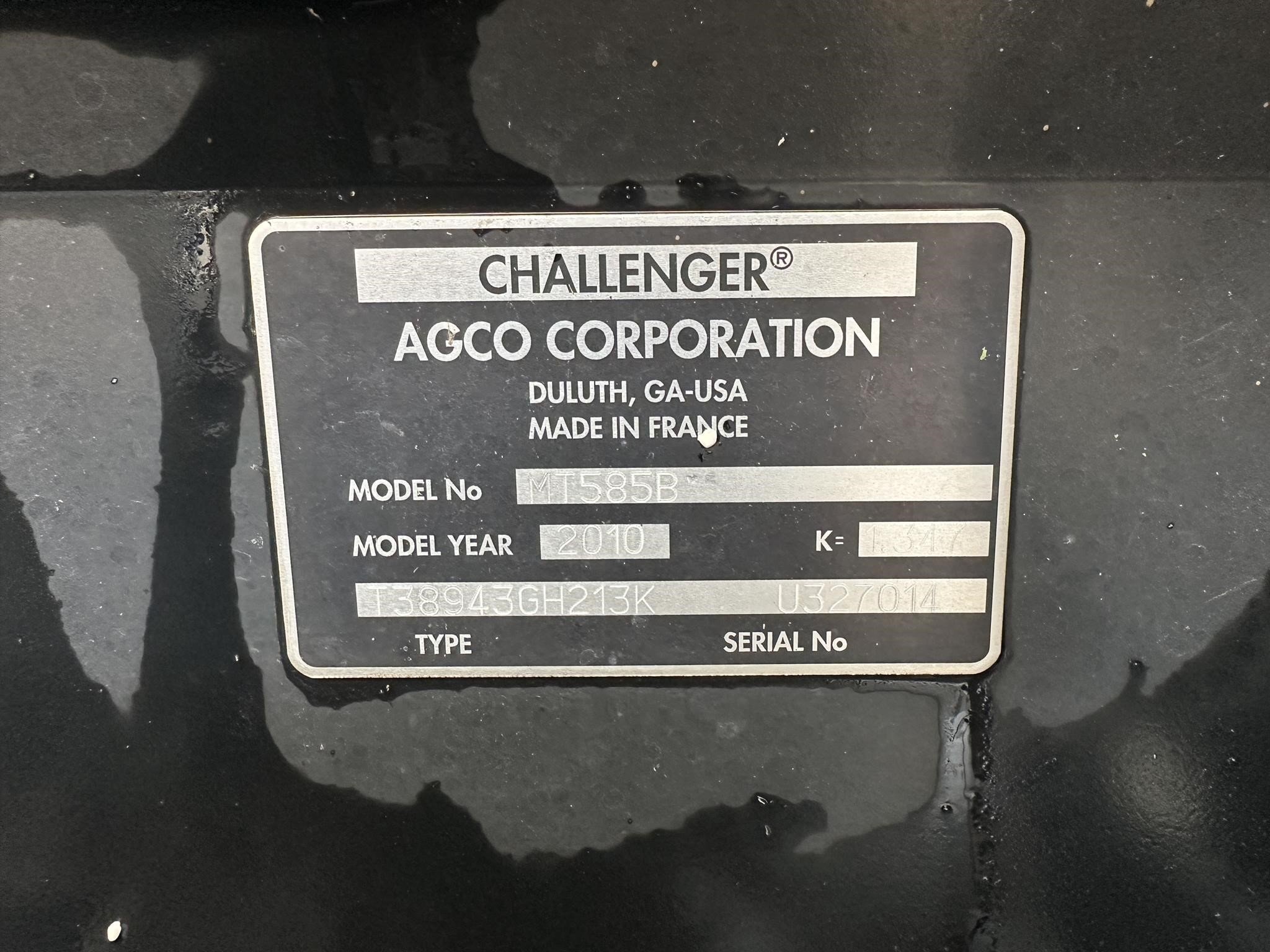 2010 Challenger MT585B Tractor