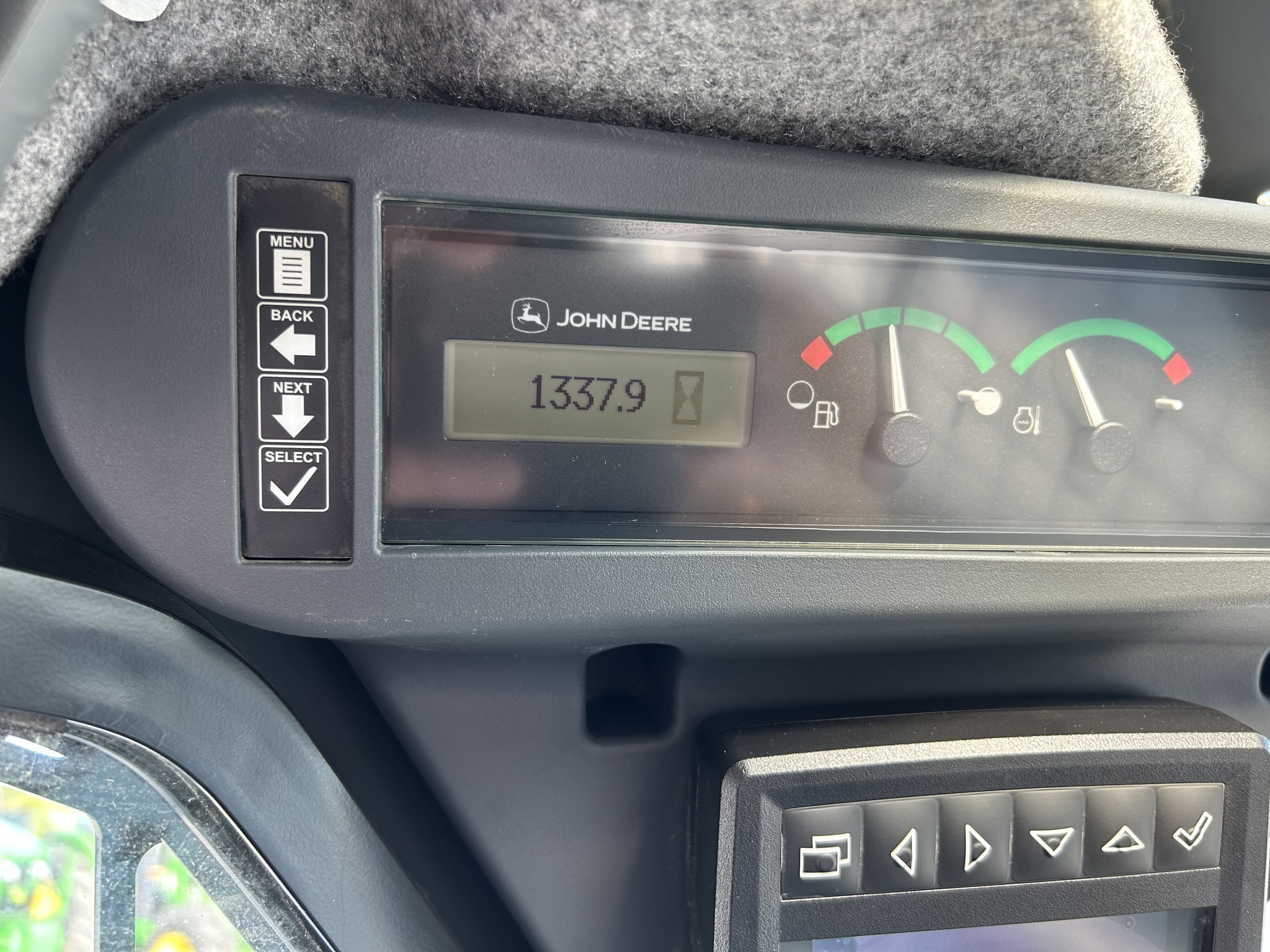 2023 Deere 331G Skid Steer