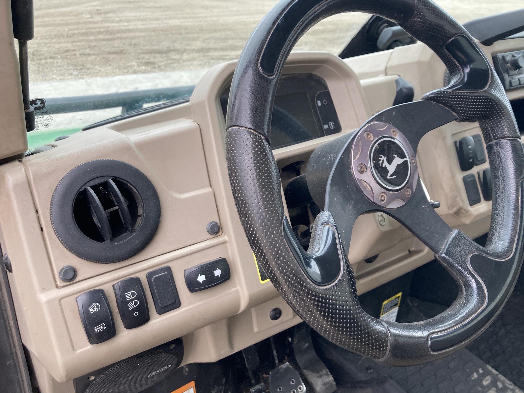2018 John Deere XUV835R ATVs and Utility Vehicle