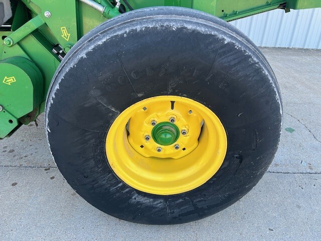 2018 John Deere 460M Round Baler