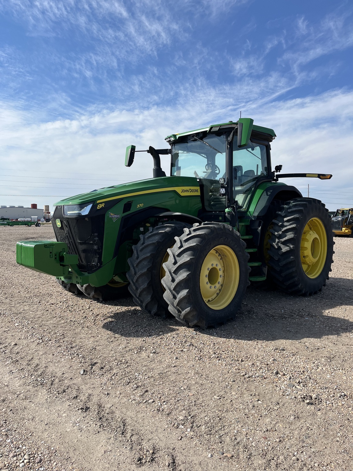 2024 John Deere 8R 370 Tractor