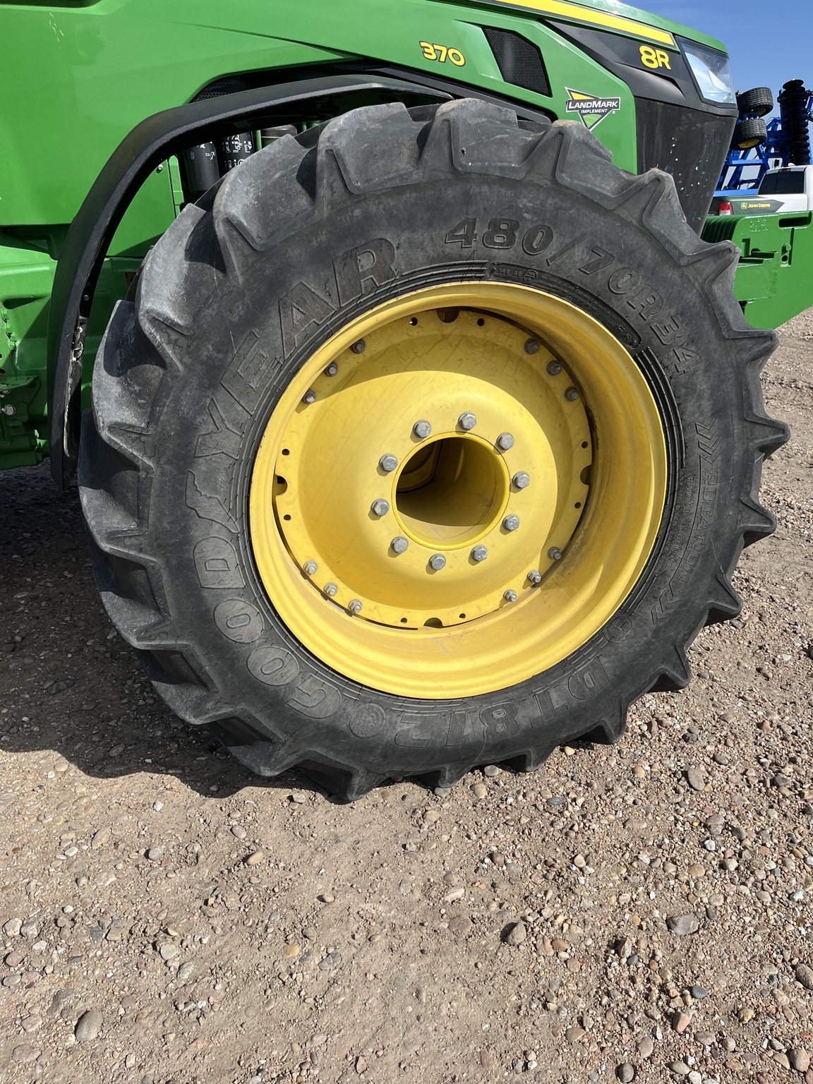 2024 John Deere 8R 370 Tractor
