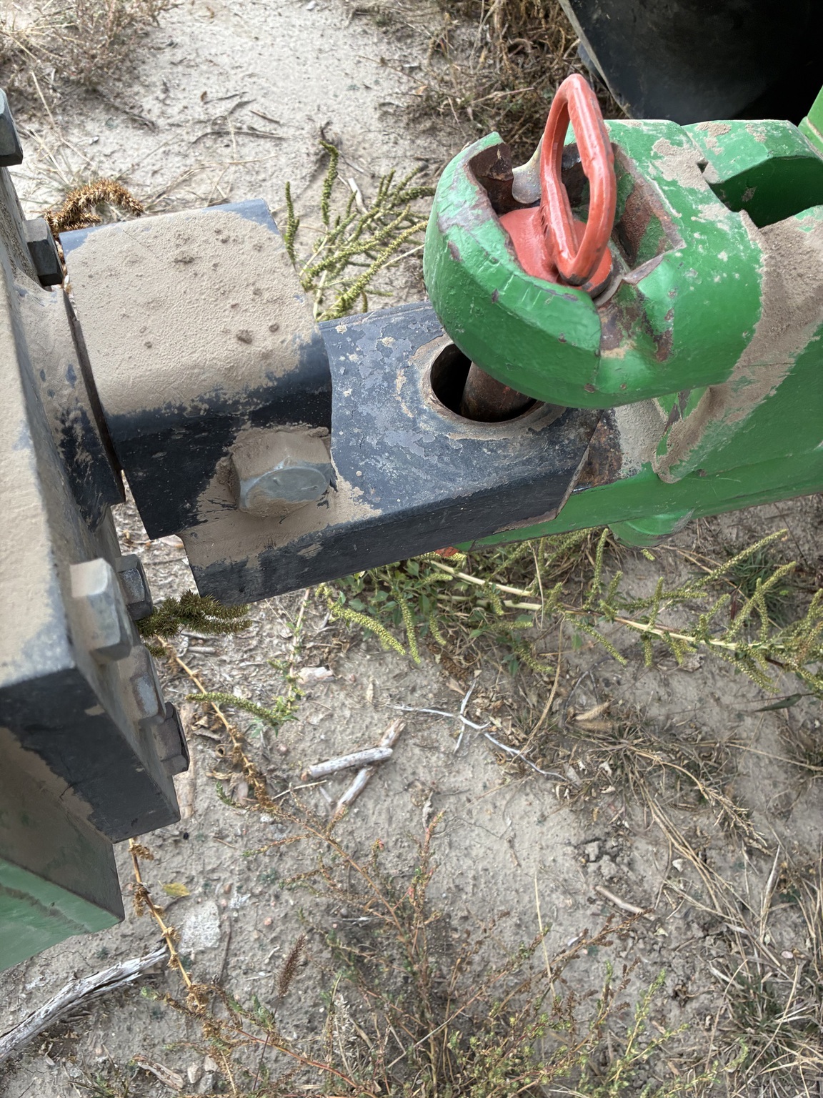 2011 J&M 750-16 Grain Cart