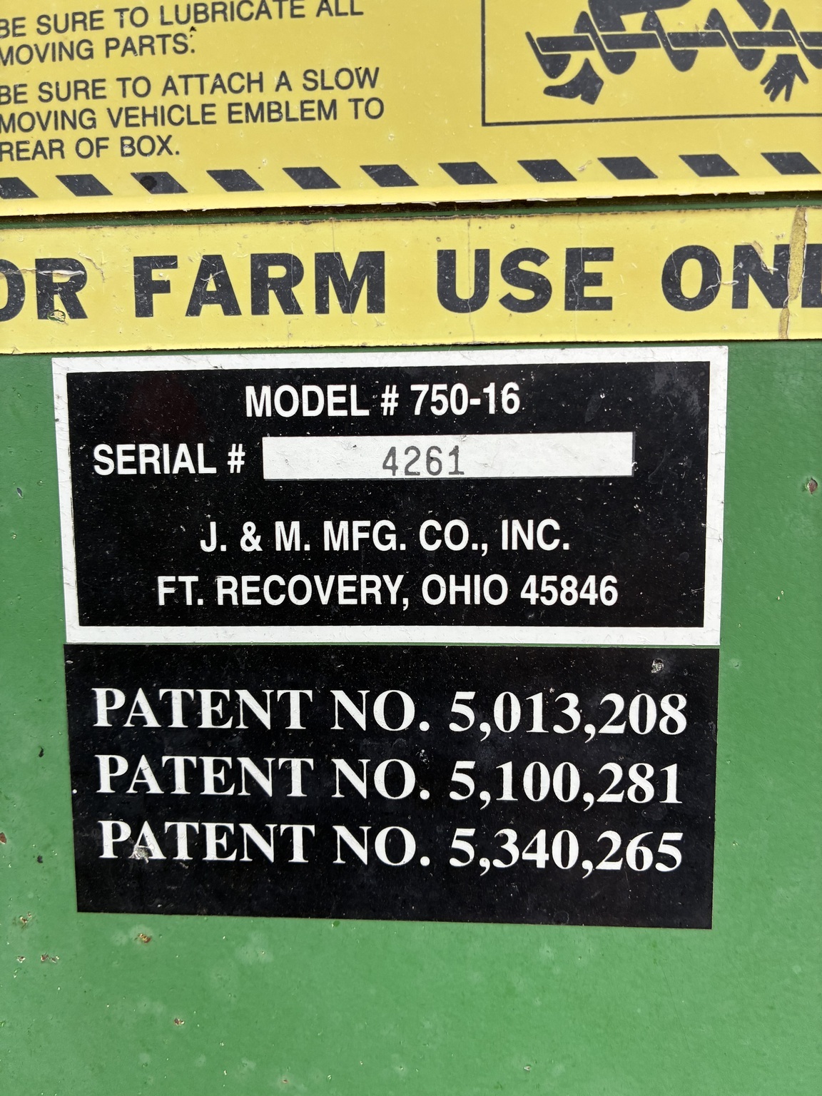 2011 J&M 750-16 Grain Cart