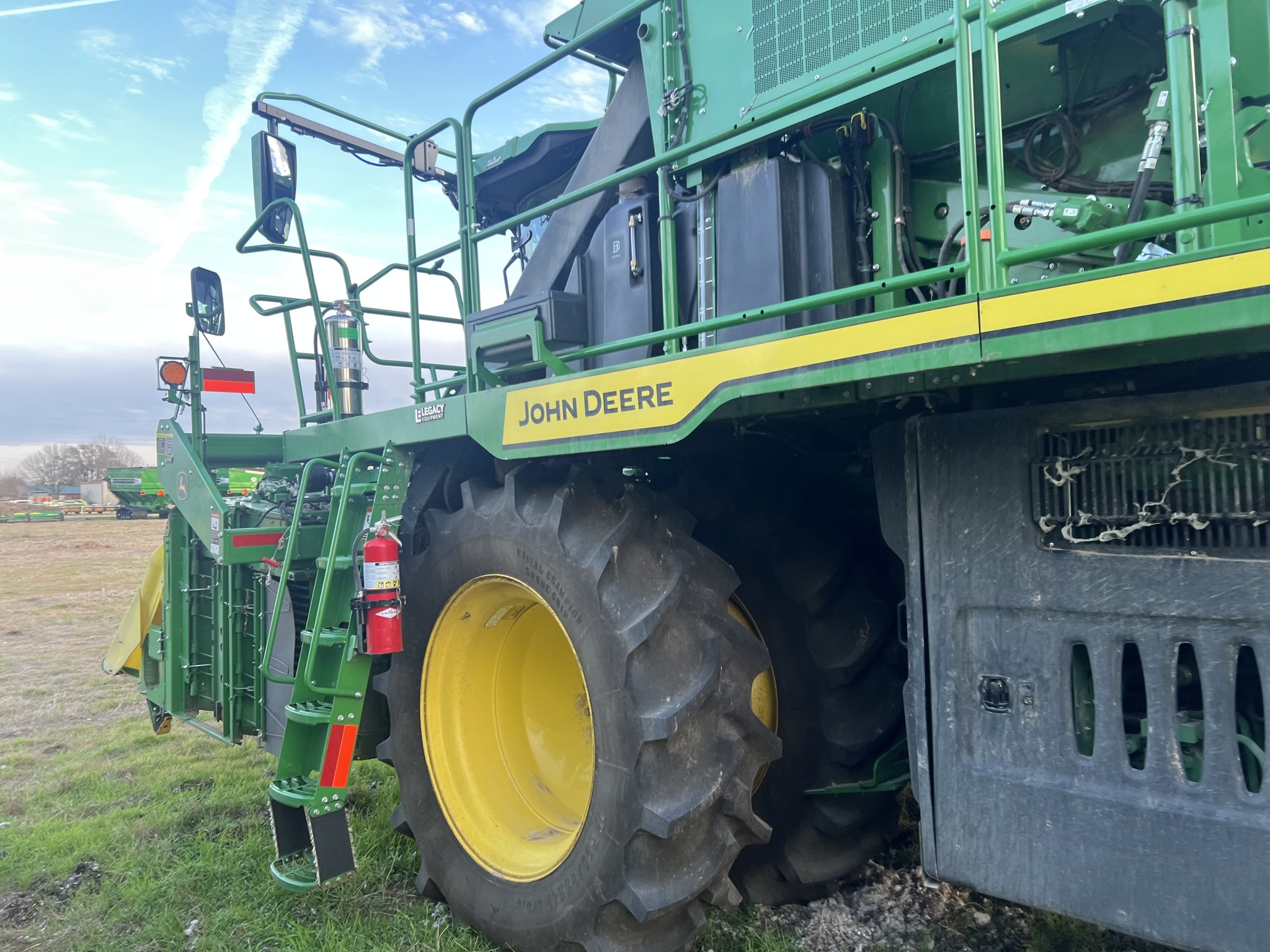 2024 John Deere CP770 Cotton Equipment