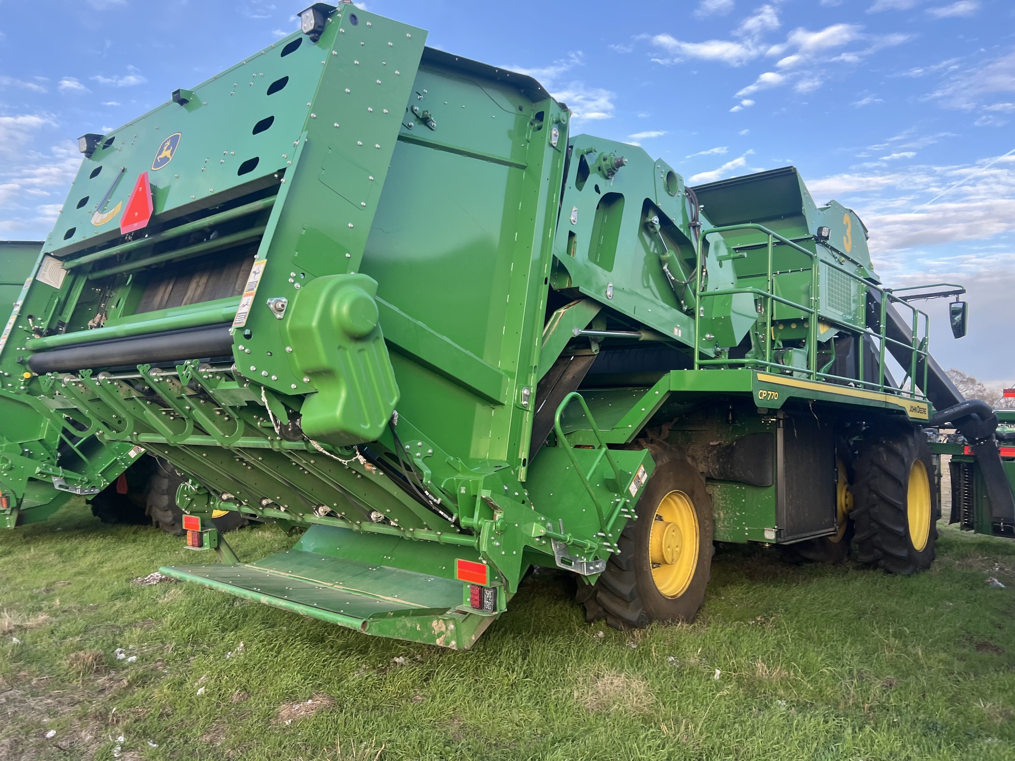 2024 John Deere CP770 Cotton Equipment
