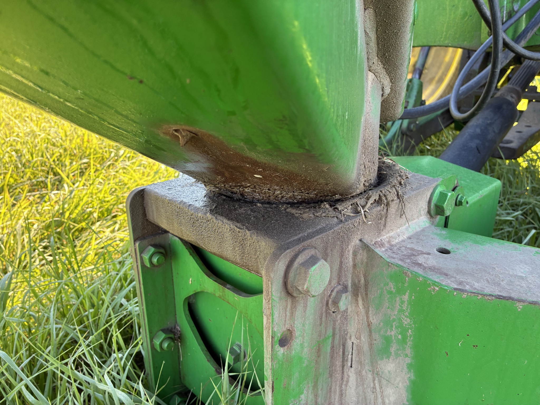 2013 John Deere 946 Mower Conditioner