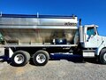 2000 Volvo WG64 Semi Trucks/Trailer