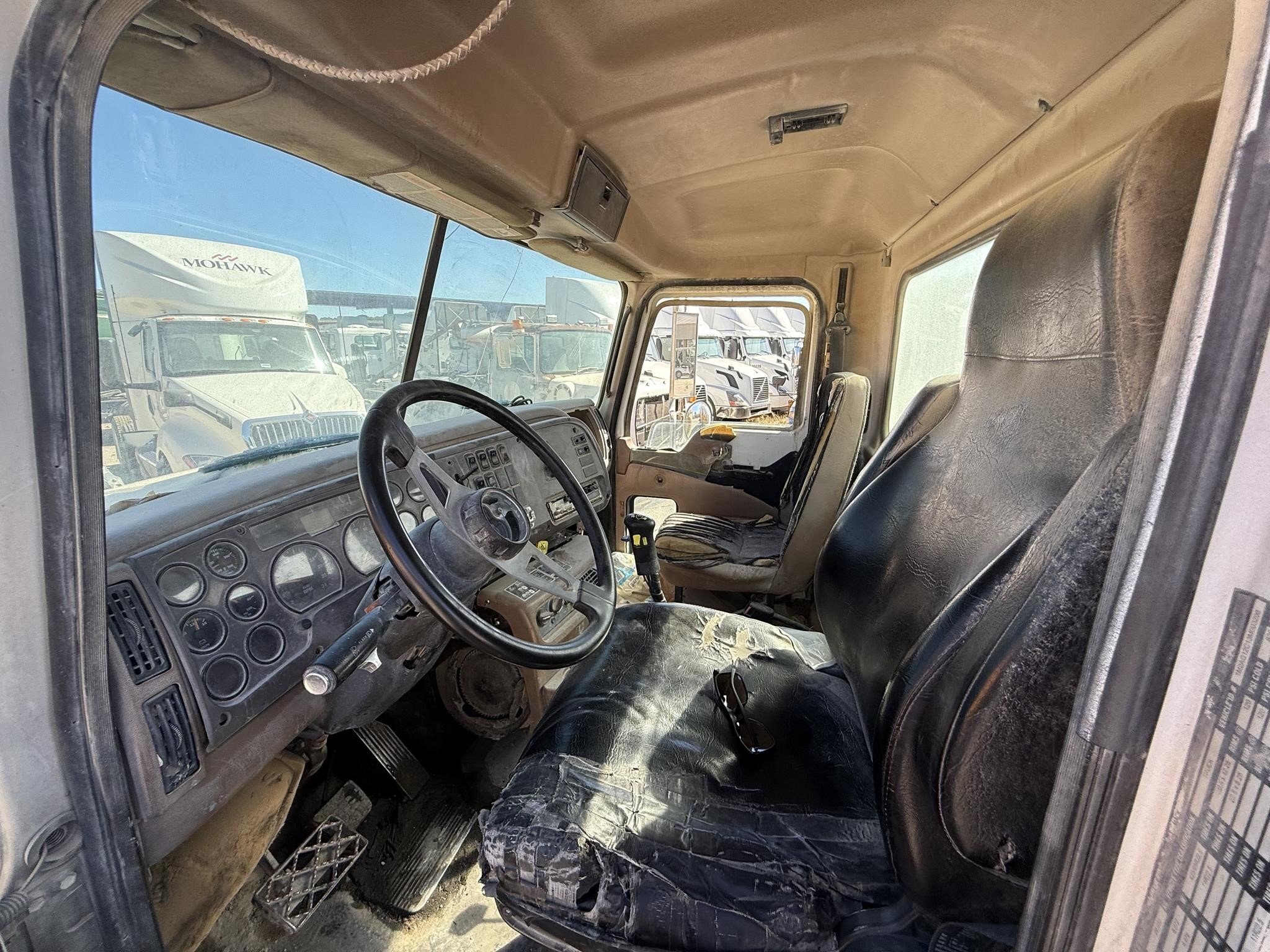 2003 Mack Granite CV713 Dump Trucks/Trailer