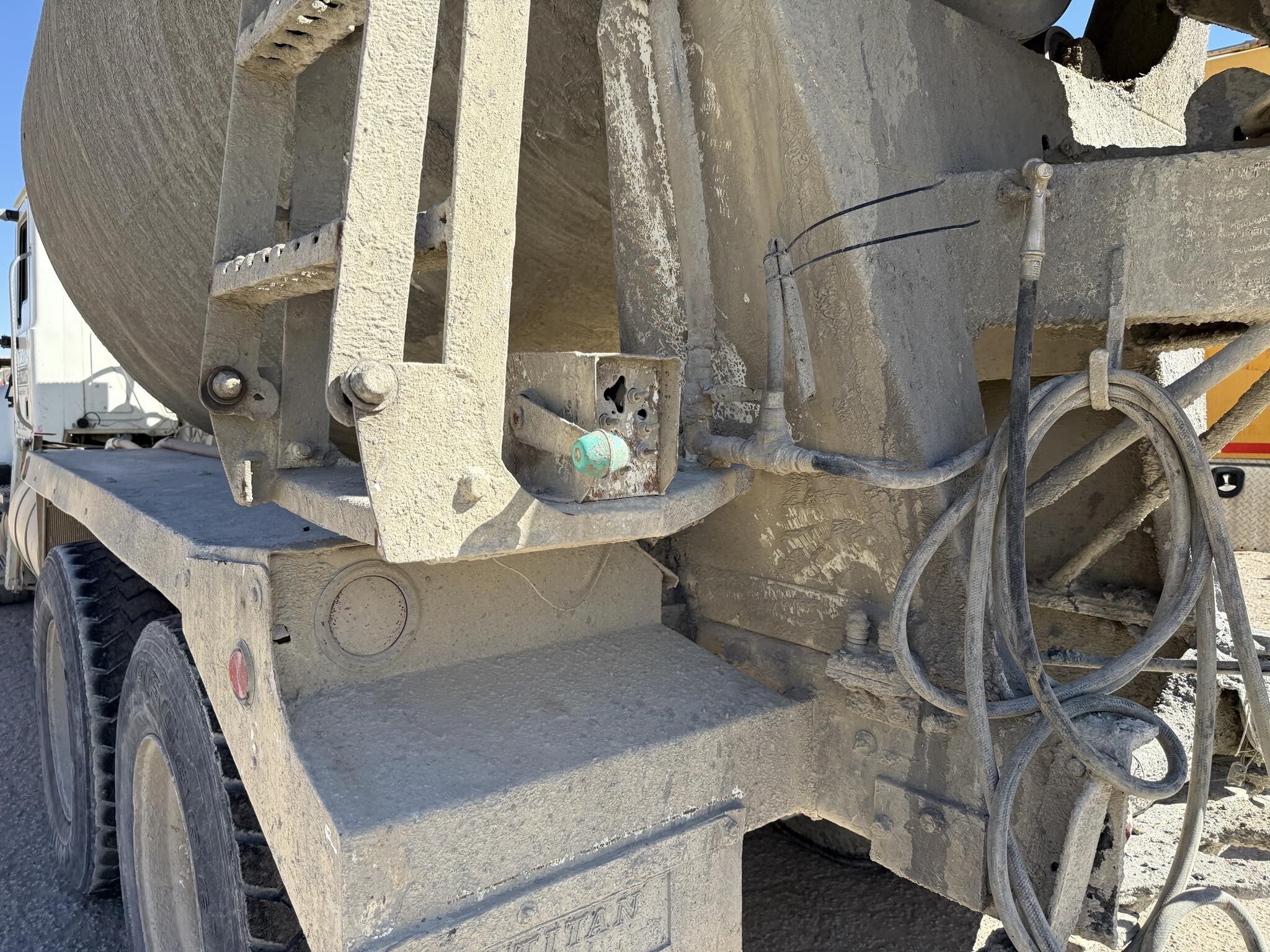 2003 Mack Granite CV713 Dump Trucks/Trailer