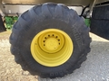 2022 John Deere 800R Self-Propelled Fertilizer Spreader