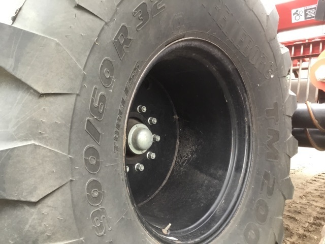 2019 Amity 2700 Beet Equipment