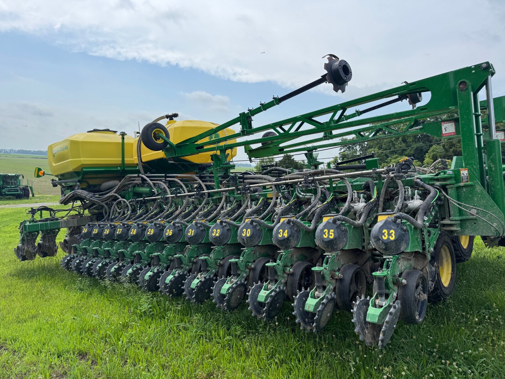 2023 John Deere DB60 Planter