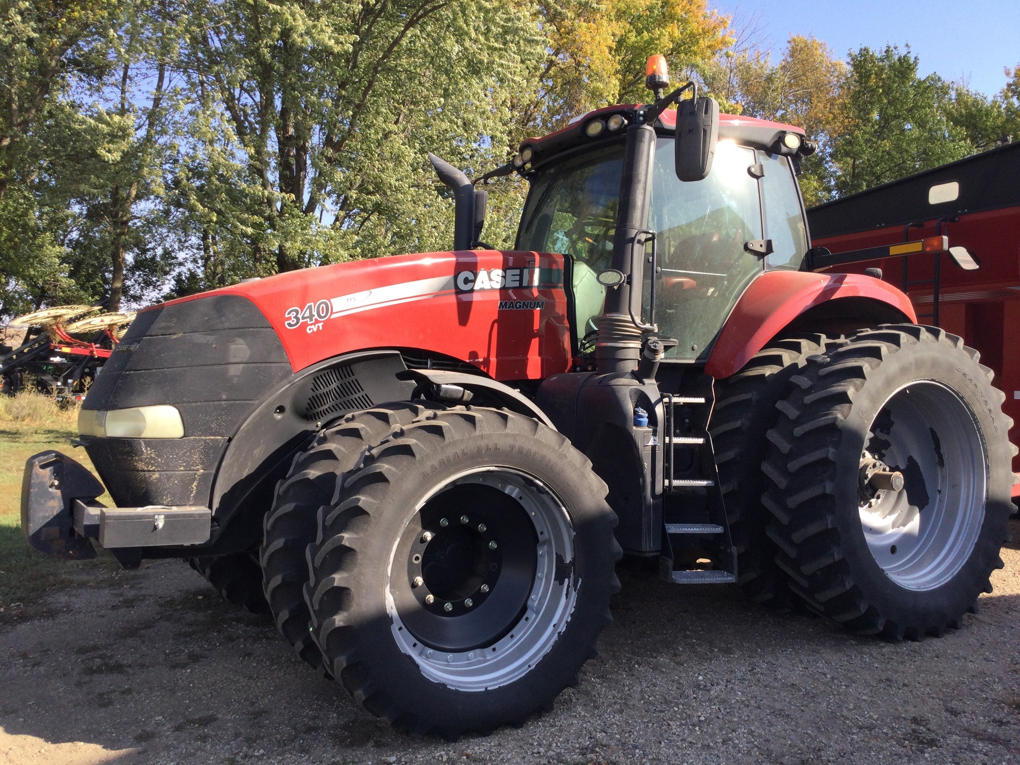 2016 Case IH Magnum 340 Tractor