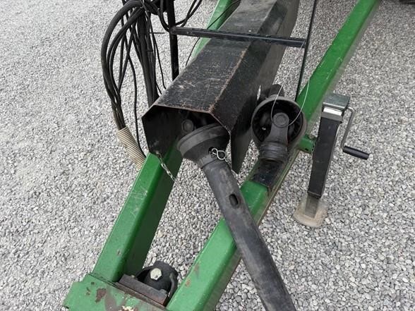  J&M 1151-22S Grain Cart