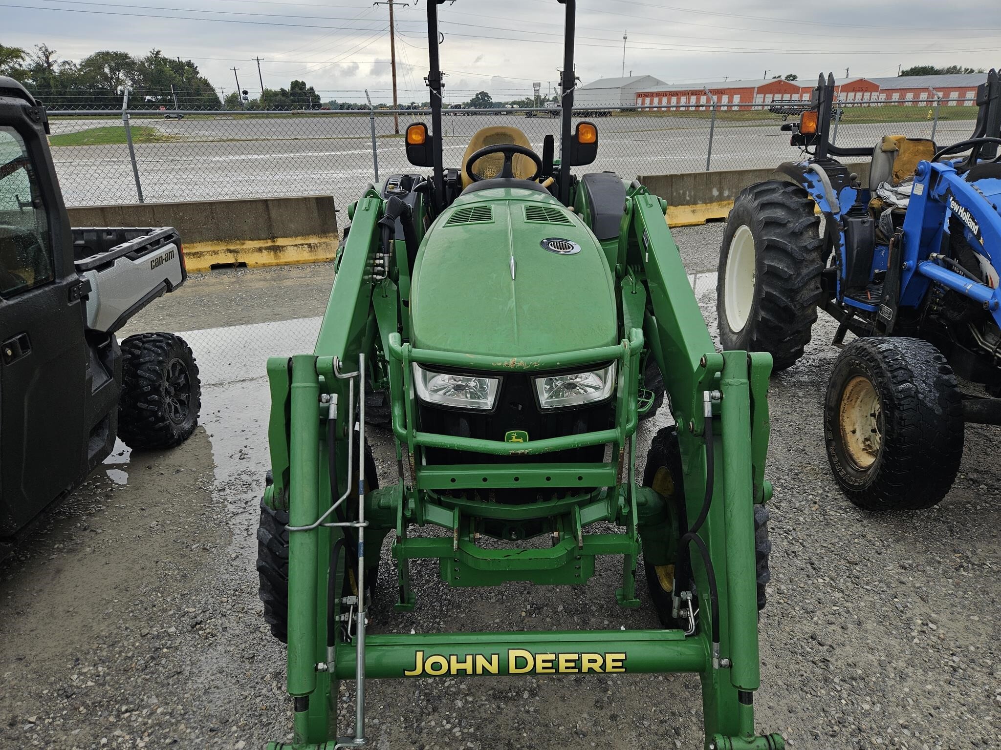 2015 John Deere 4044R Tractor